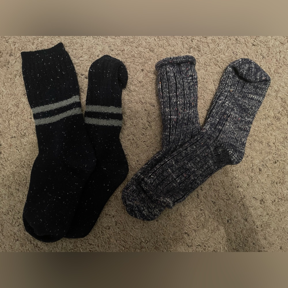 🟧 Warm socks